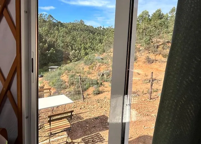 Hébergement de vacances Cosy Nature Yurt Retreat In The Algarve Countryside Portimão